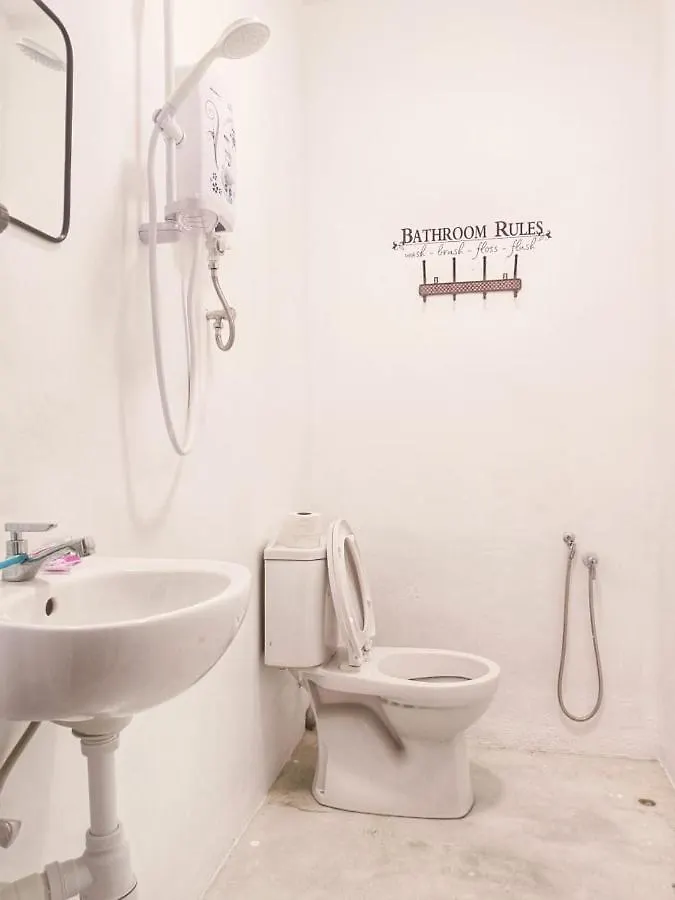 246Housecafe Hostel George Town